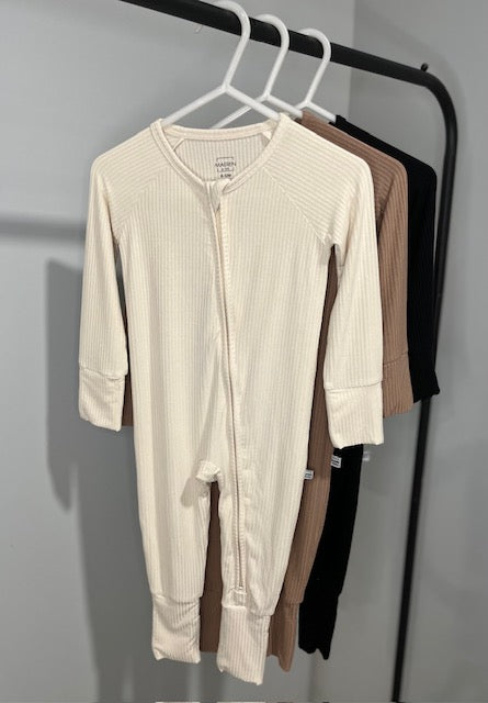 Ribbed Convertible Footie | Macadamia